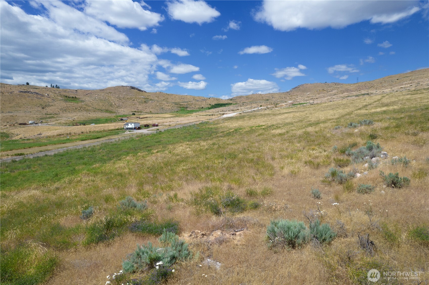0 Bill Shaw Road Pateros, WA 98846 - Photo 6 of 32 a view of an ocean