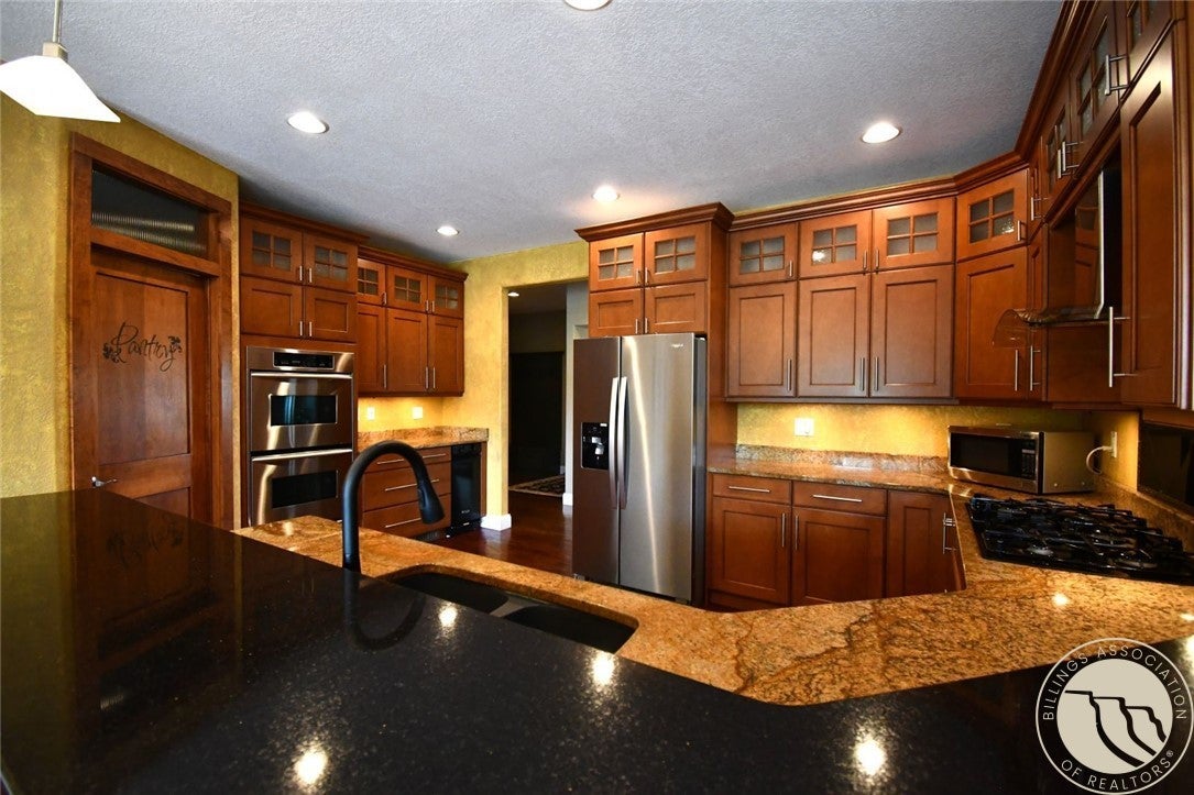 406 Country Club Road Glendive, MT 59330 - Photo 10 of 48 Gallery Image 10
