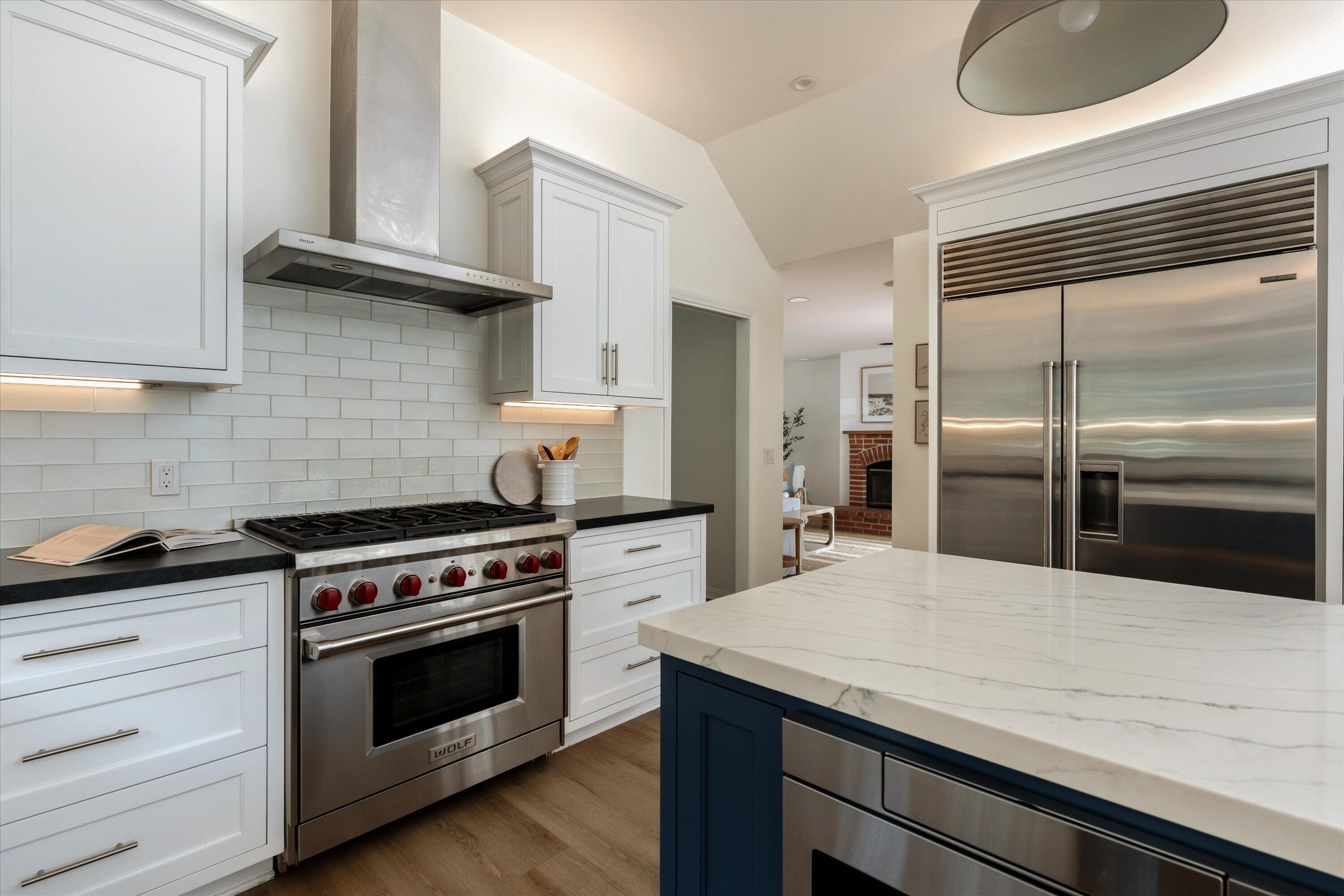 176 Toro Canyon Road Carpinteria, CA 93013 - Photo 12 of 40 Kitchen
