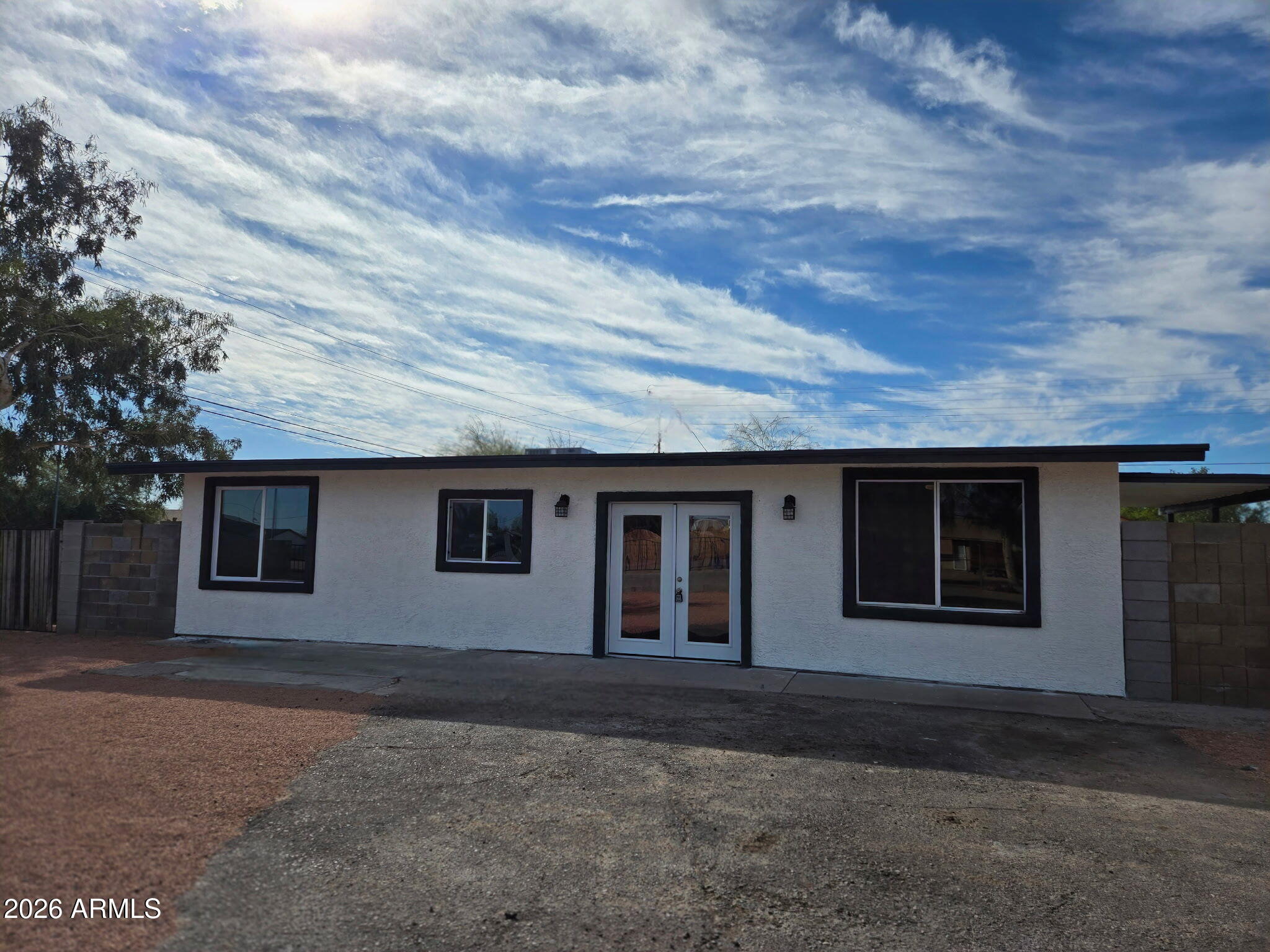770 South Pinal Drive Apache Junction, AZ 85120 - Photo 2 of 51 a front view of house with yard