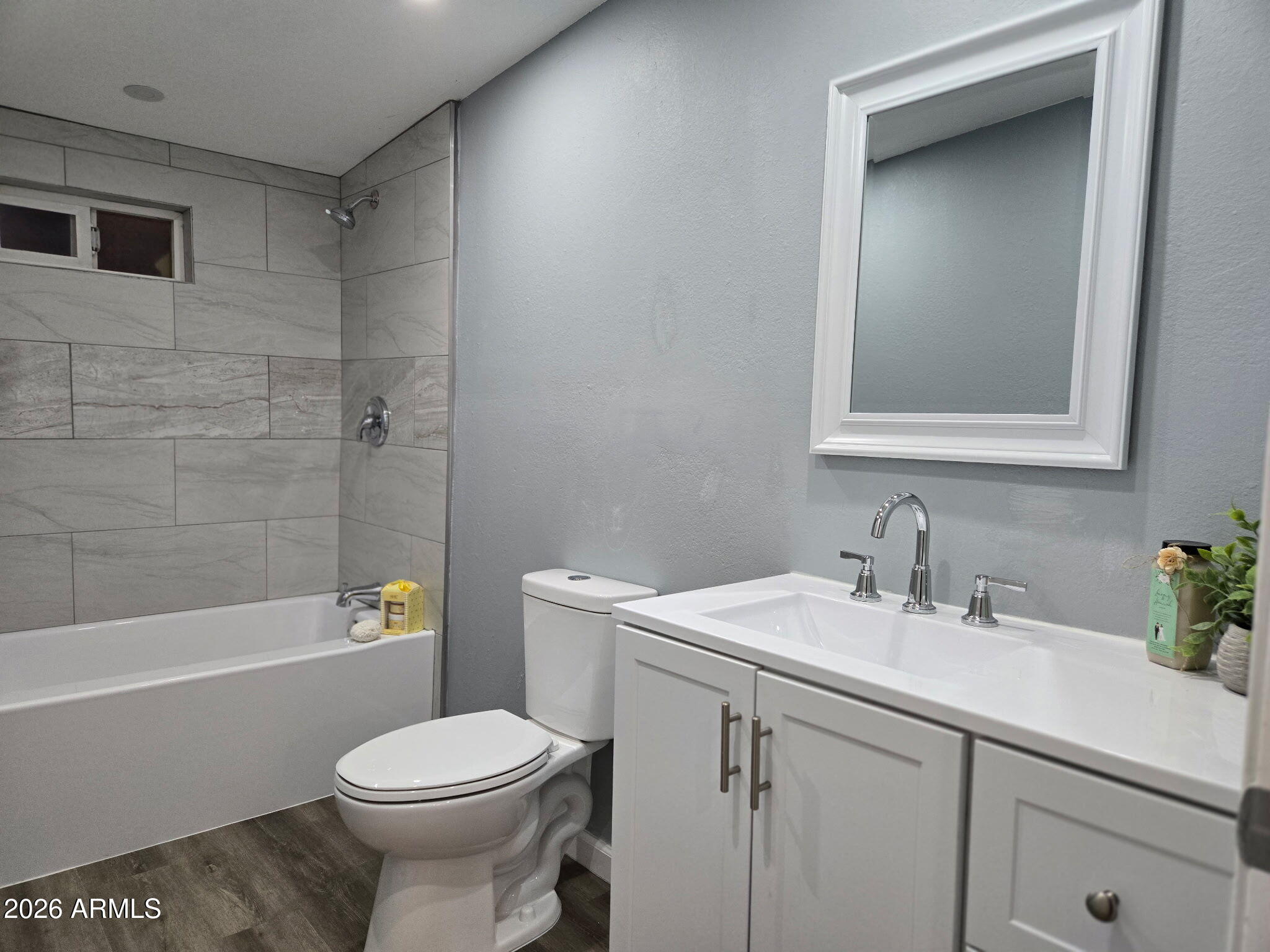 770 South Pinal Drive Apache Junction, AZ 85120 - Photo 43 of 51 a bathroom with a sink toilet and shower