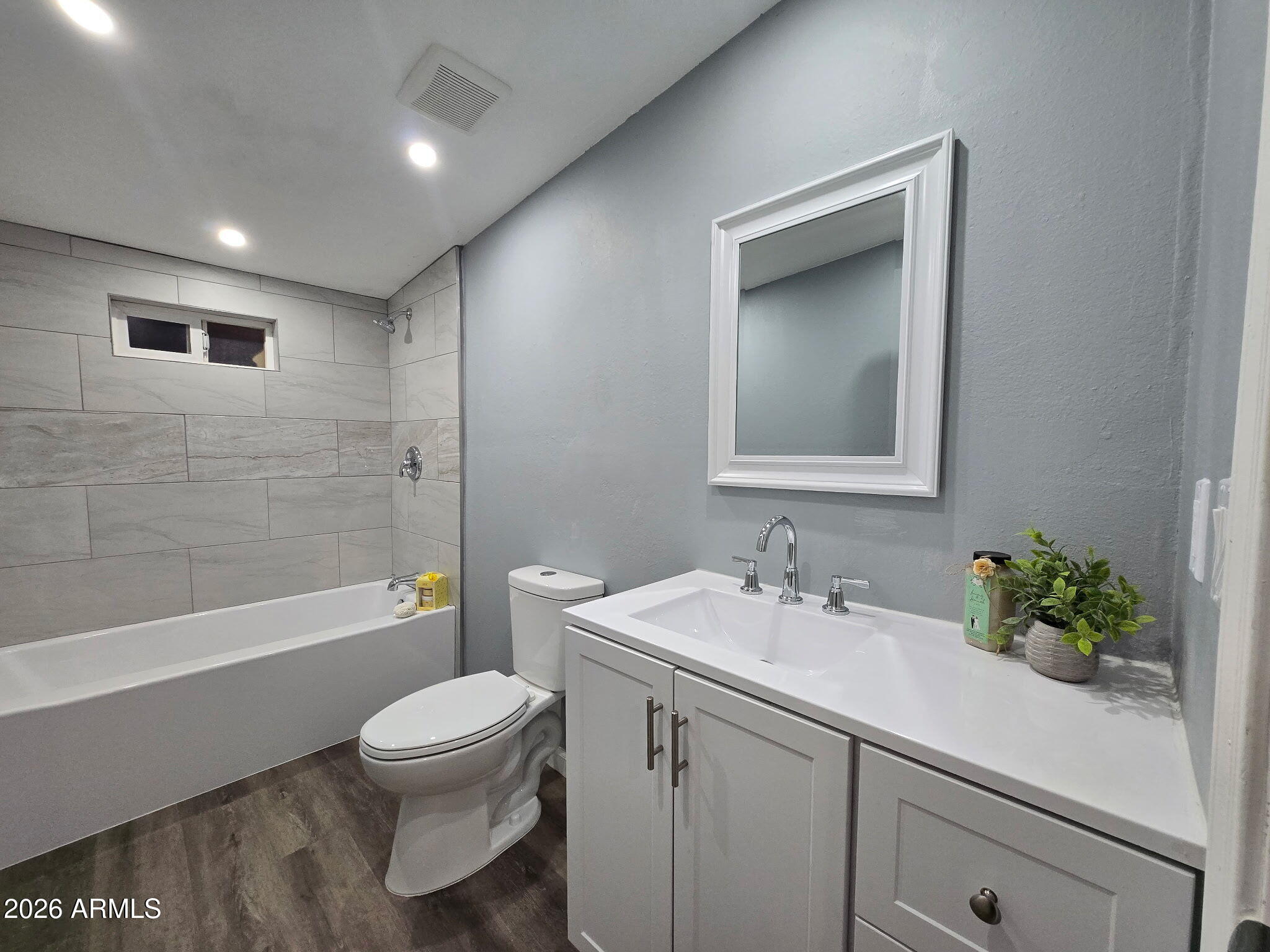 770 South Pinal Drive Apache Junction, AZ 85120 - Photo 48 of 51 a bathroom with a sink toilet and shower