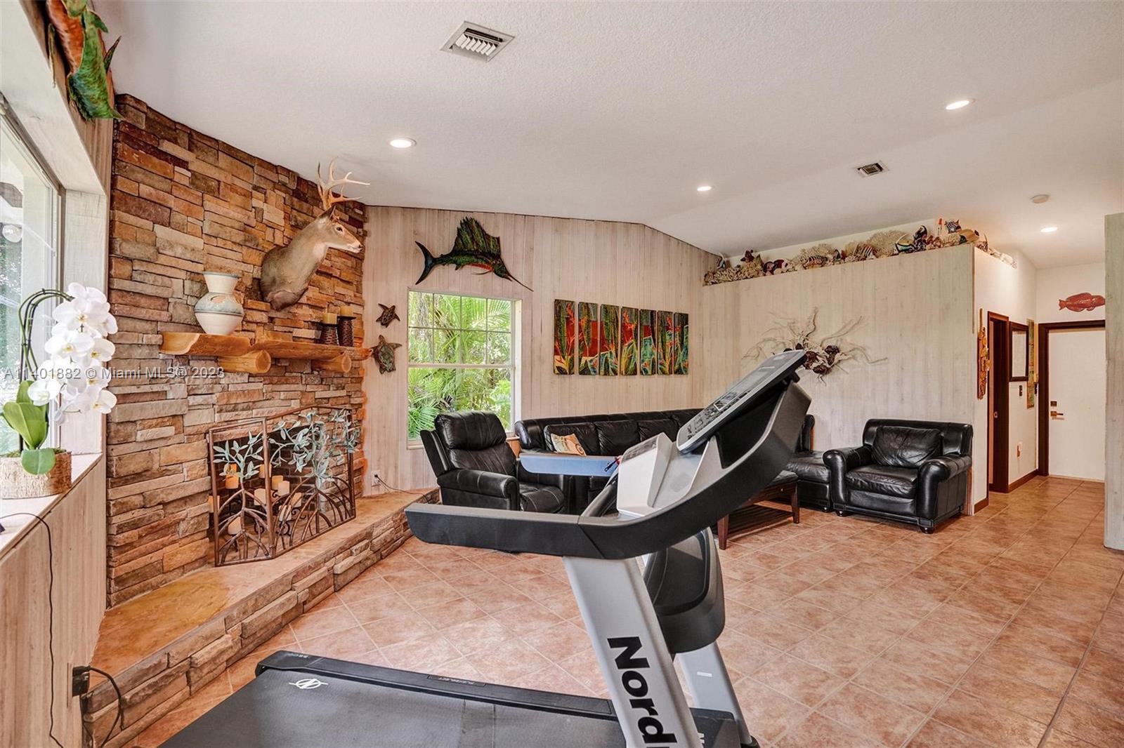 15971 Southwest 252nd Street Homestead, FL 33031 - Photo 29 of 92