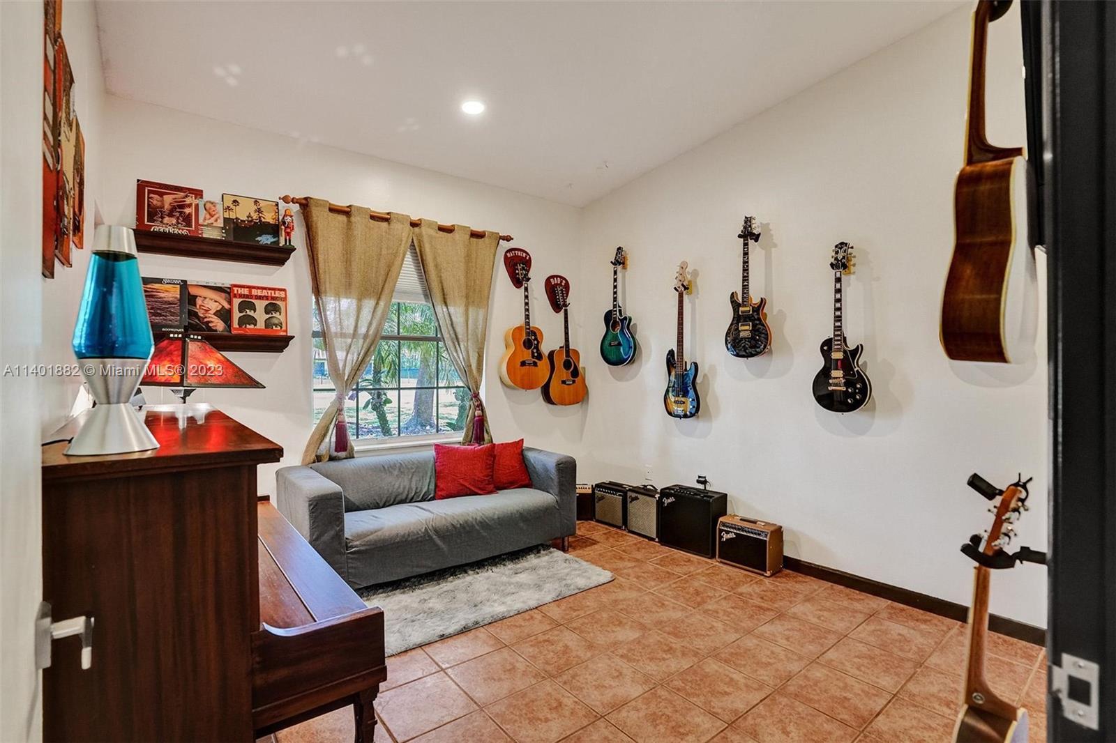 15971 Southwest 252nd Street Homestead, FL 33031 - Photo 39 of 92