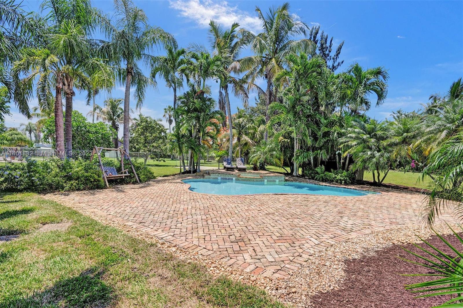 15971 Southwest 252nd Street Homestead, FL 33031 - Photo 60 of 92