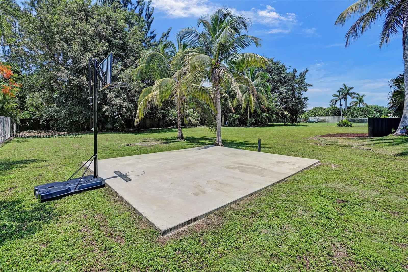 15971 Southwest 252nd Street Homestead, FL 33031 - Photo 63 of 92