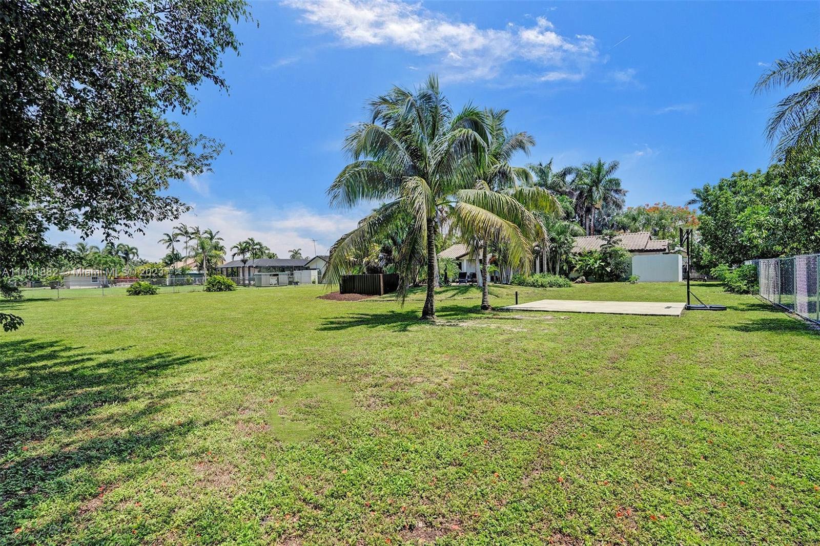 15971 Southwest 252nd Street Homestead, FL 33031 - Photo 65 of 92