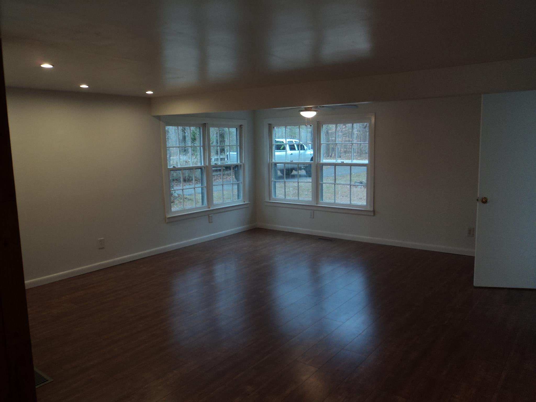1344 Cook Road Tullahoma, TN 37388 - Photo 6 of 15 Gallery Image 6