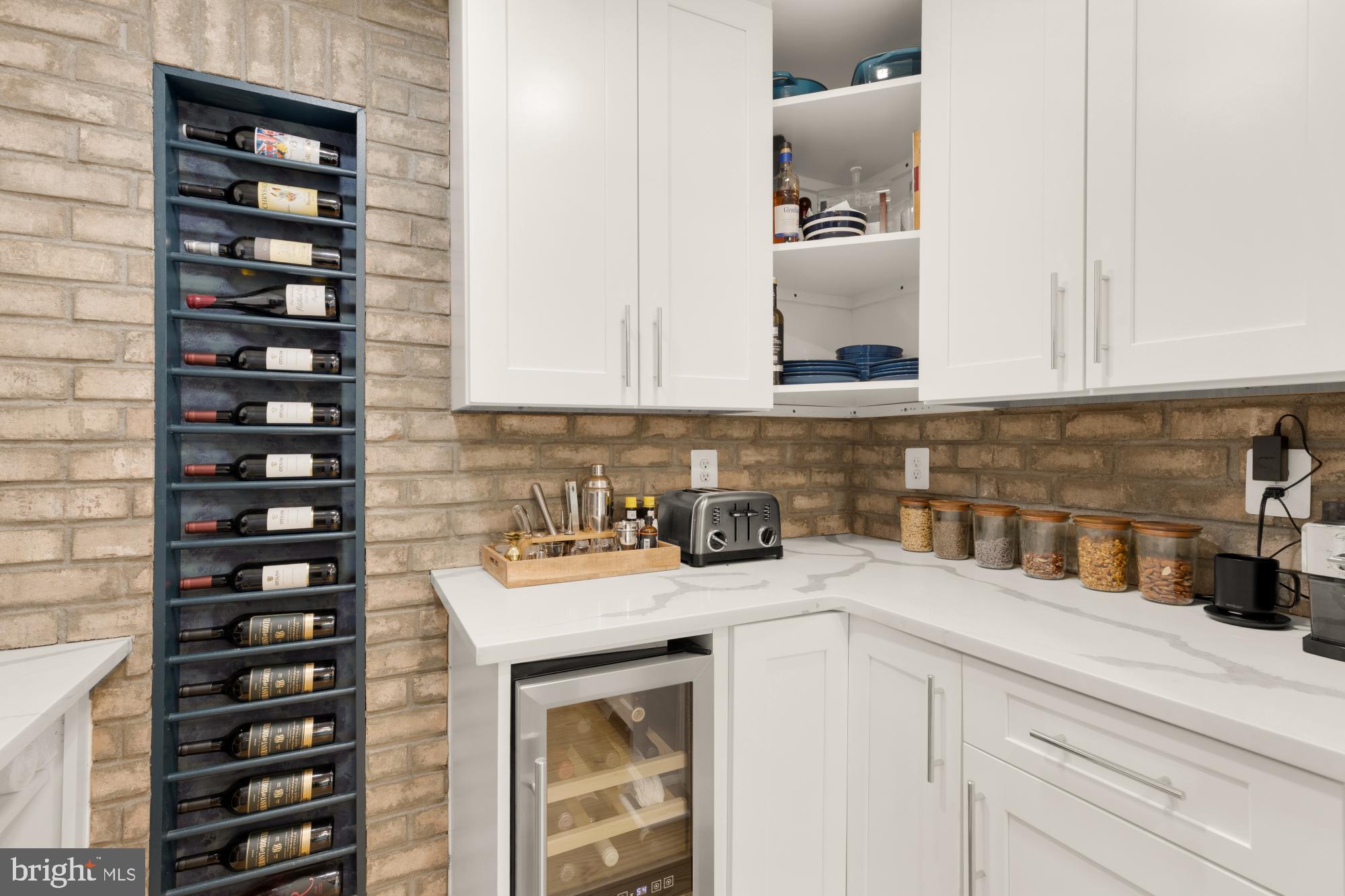 2429 Alsop Court Reston, VA 20191 - Photo 20 of 44 a kitchen with a sink and cabinets