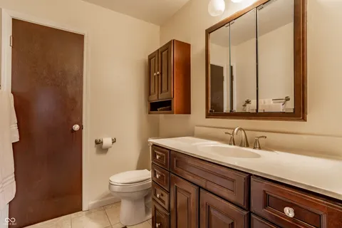 $349,900 | 7835 Scarborough Blvd S Drive, Indianapolis, IN 46256