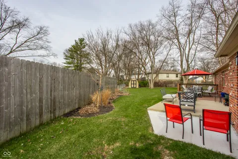 $349,900 | 7835 Scarborough Blvd S Drive, Indianapolis, IN 46256