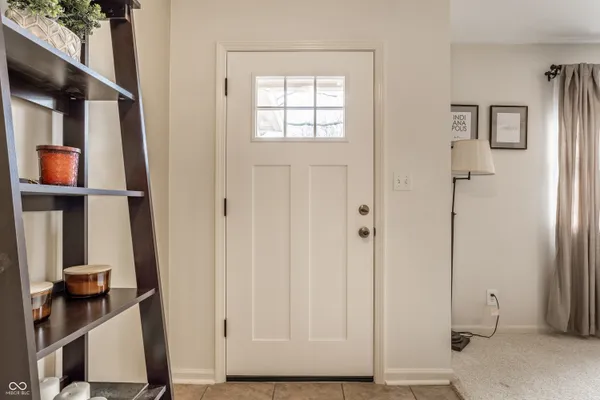 $379,900 | 7835 Scarborough Blvd S Drive, Indianapolis, IN 46256