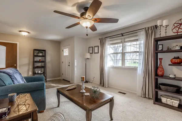 $379,900 | 7835 Scarborough Blvd S Drive, Indianapolis, IN 46256