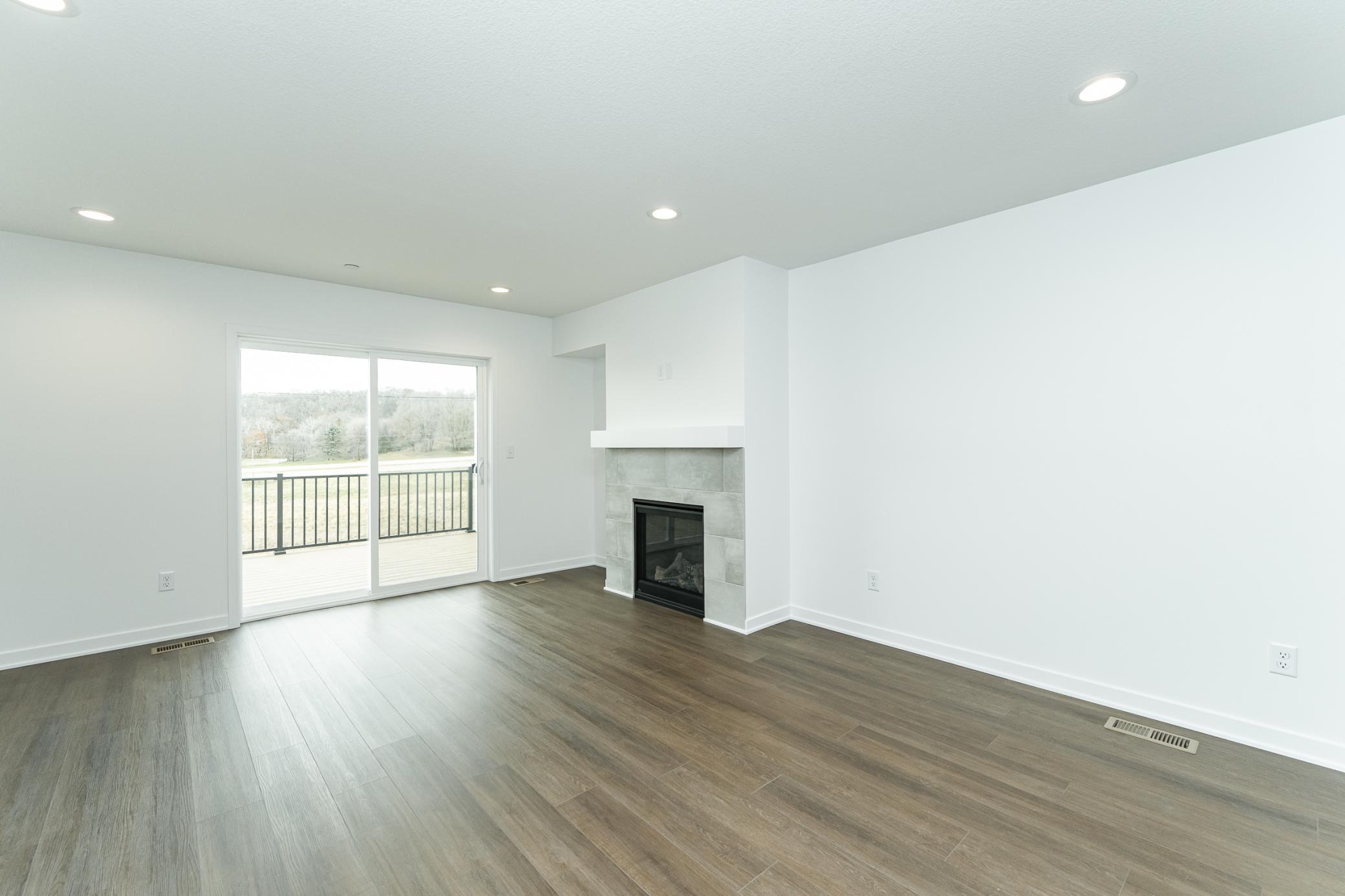 1121 Century Village Lane Northeast Rochester, MN 55906 - Photo 15 of 25