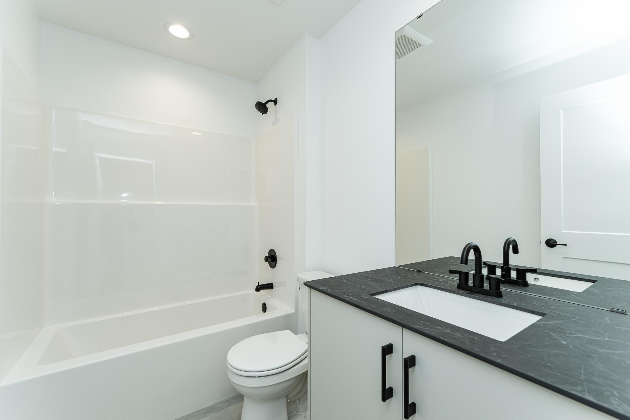 1121 Century Village Lane Northeast Rochester, MN 55906 - Photo 21 of 25