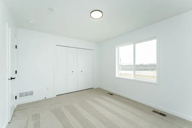 $337,250 | 1121 Century Village Lane Northeast, Rochester, MN 55906