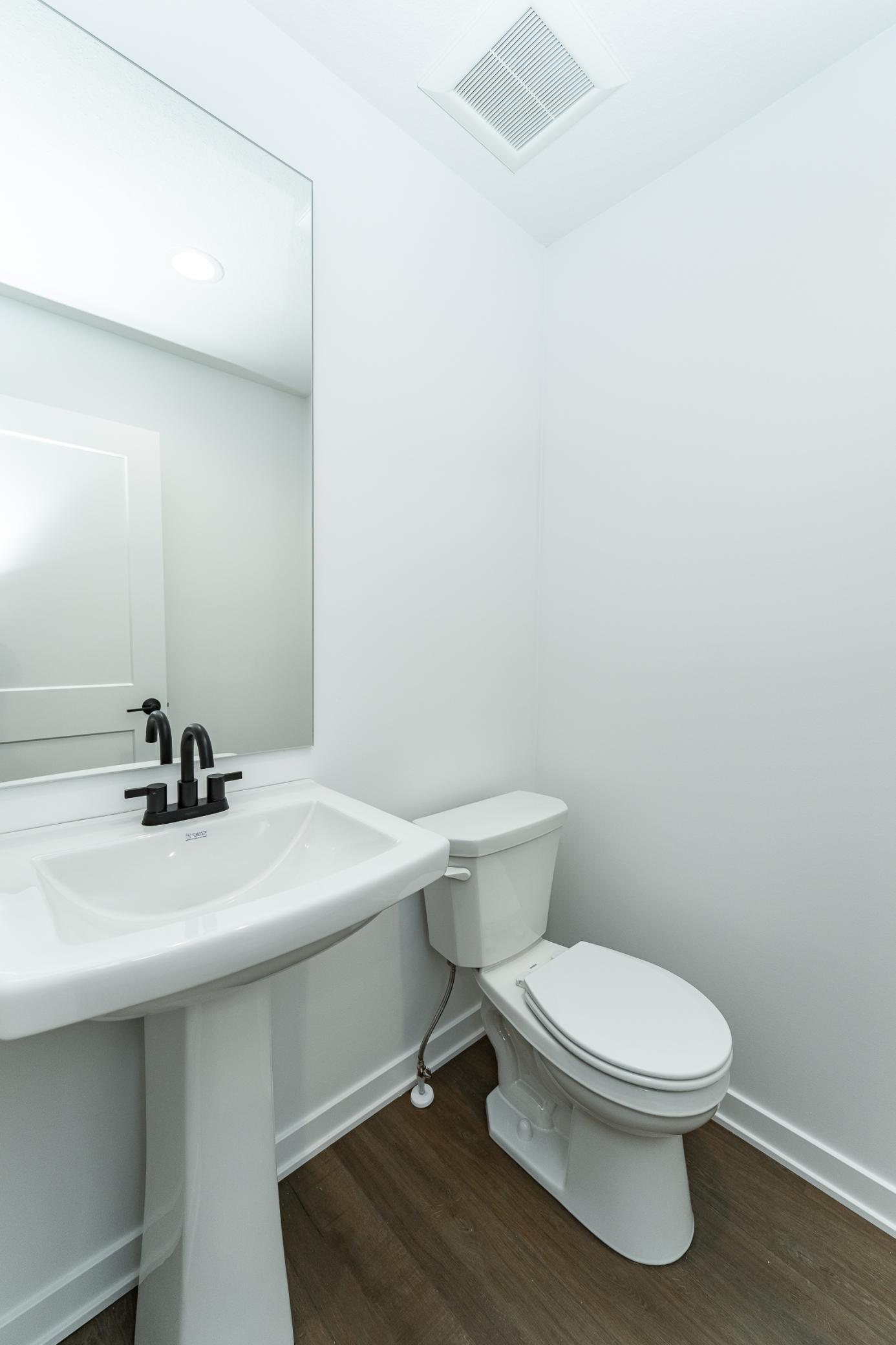 1121 Century Village Lane Northeast Rochester, MN 55906 - Photo 9 of 25