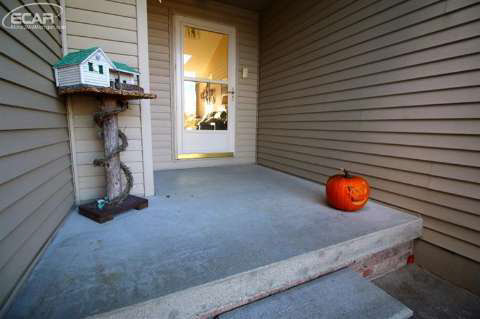 1015 North Gale Road Davison, MI 48423 - Photo 3 of 34 20452469-2.JPG