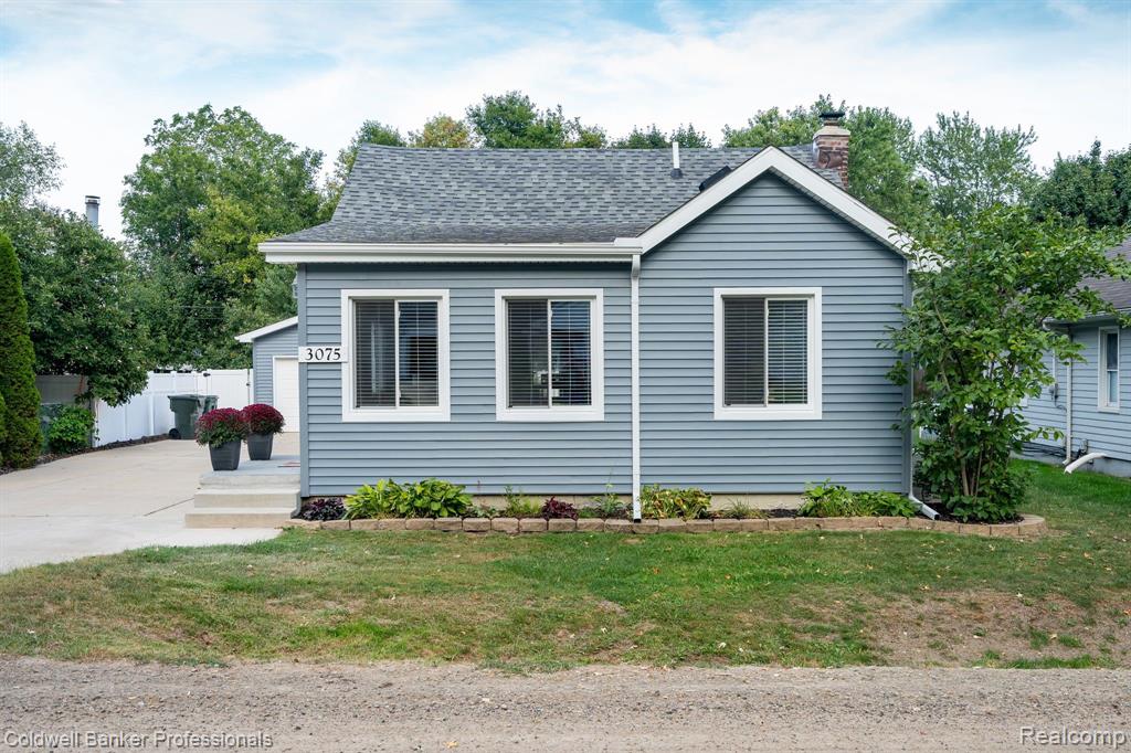 3075 Avalon Road Rochester, MI 48309 - Photo 2 of 33