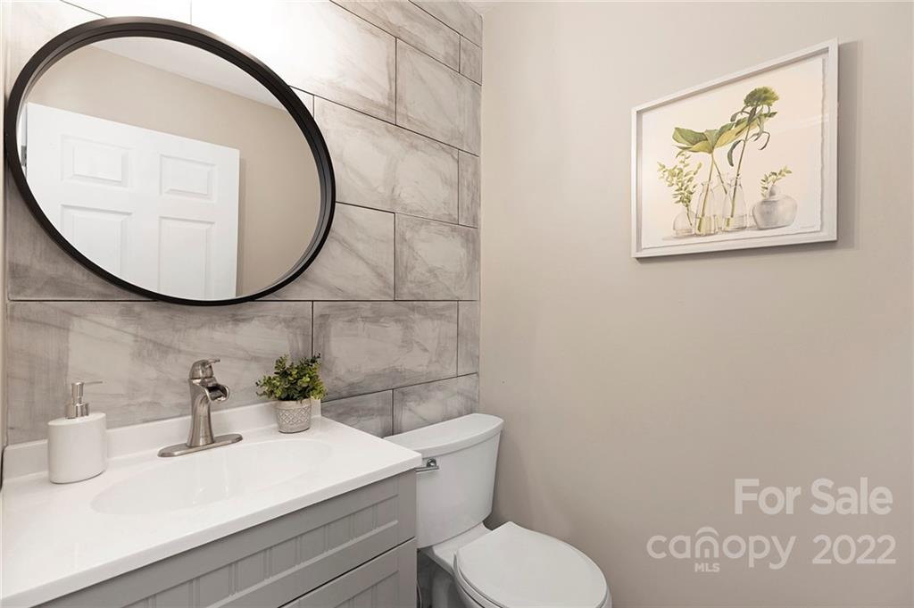 5922 Running Deer Road Charlotte, NC 28214 - Photo 17 of 26 Gallery Image 17