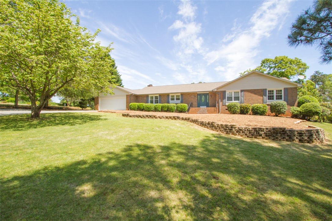 1309 Summers Drive Pendleton, SC 29670 - Photo 1 of 35