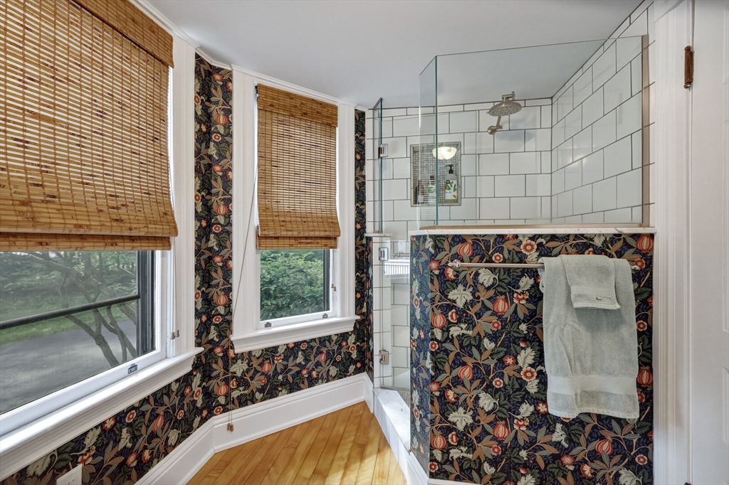 91 Sunset Avenue Amherst, MA 01002 - Photo 27 of 42