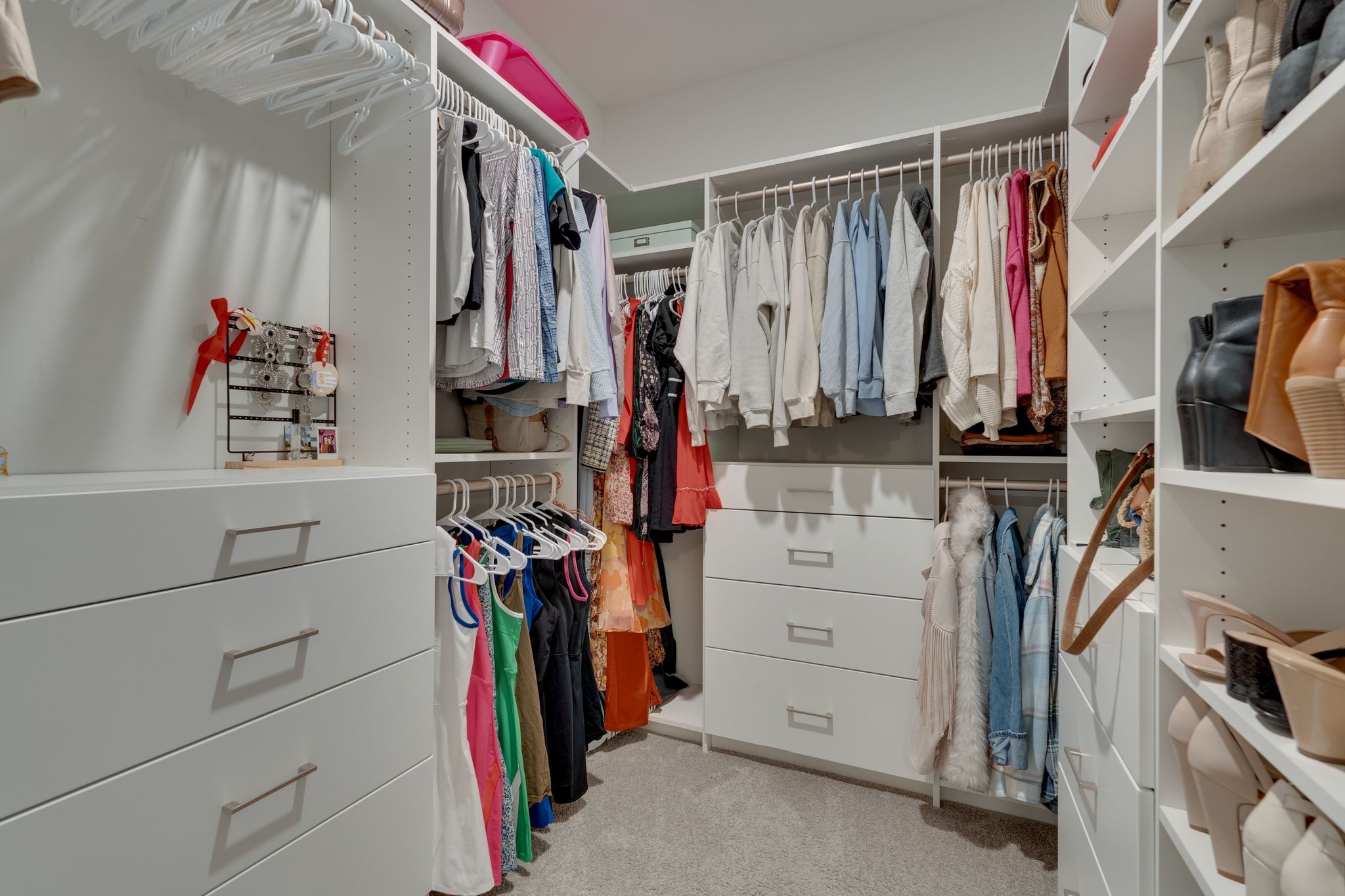 3229 Chatfield Drive Murfreesboro, TN 37129 - Photo 17 of 26 a view of walk in closet with clothes