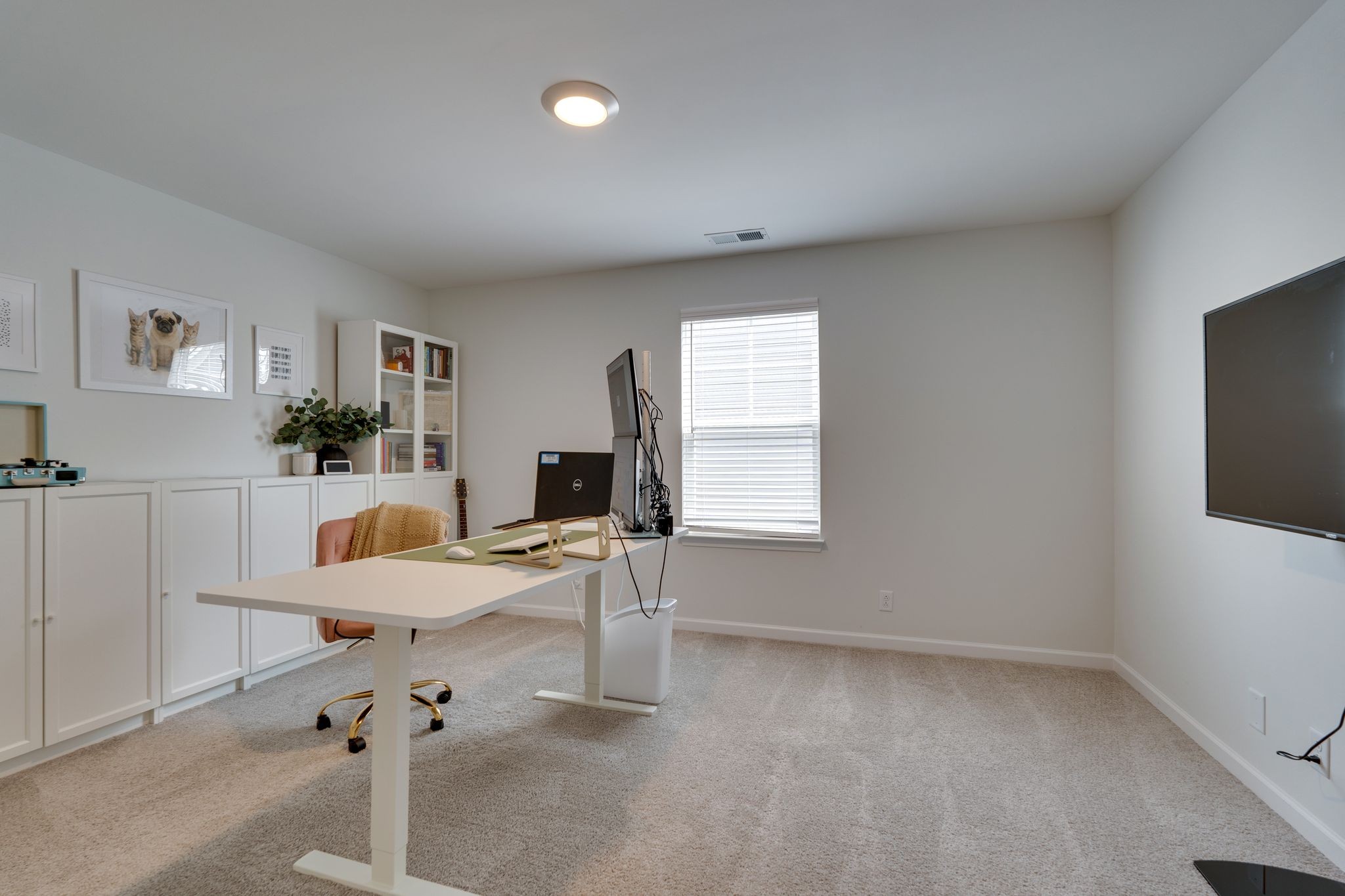 3229 Chatfield Drive Murfreesboro, TN 37129 - Photo 19 of 26 a workspace with a window