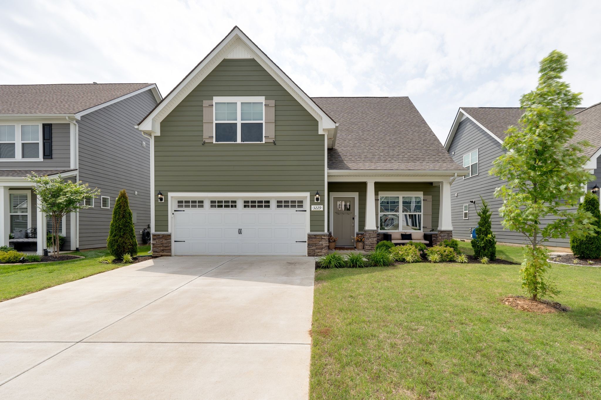 3229 Chatfield Drive Murfreesboro, TN 37129 - Photo 2 of 26 a view of house with yard and green space