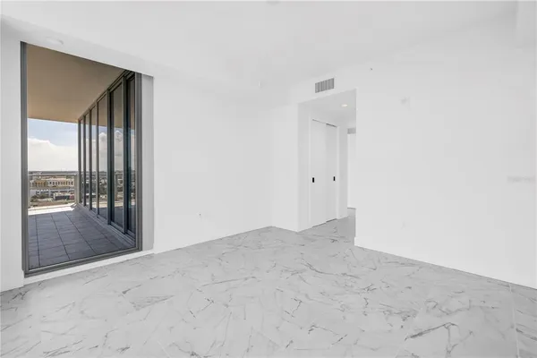 $2,055,000 | 777 3rd Avenue North, Unit 1605, St. Petersburg, FL 33701