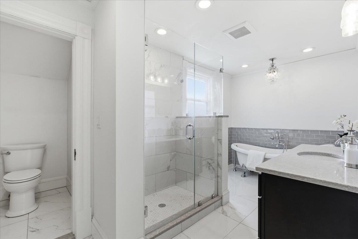 323 Myrtle Street Manchester, NH 03104 - Photo 33 of 51