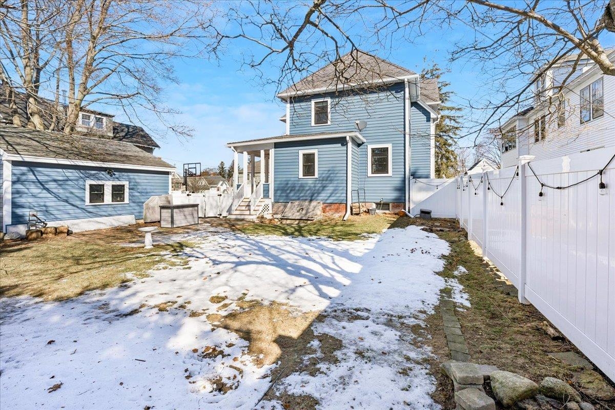 323 Myrtle Street Manchester, NH 03104 - Photo 46 of 51