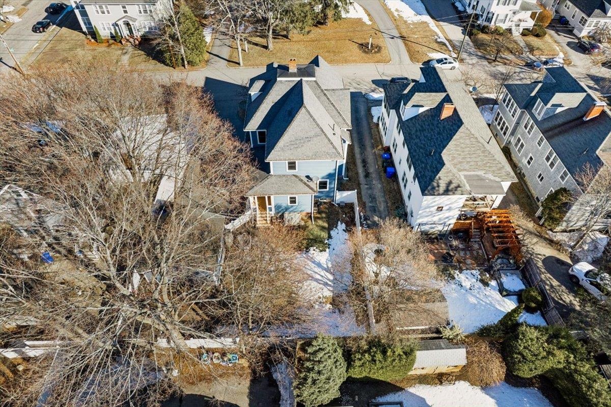 323 Myrtle Street Manchester, NH 03104 - Photo 5 of 51