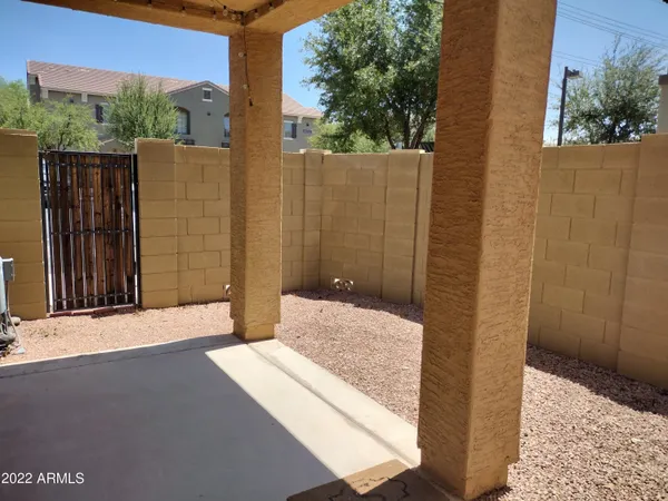$2,045 | 2401 East Rio Salado Parkway, Unit 1076, Tempe, AZ 85288