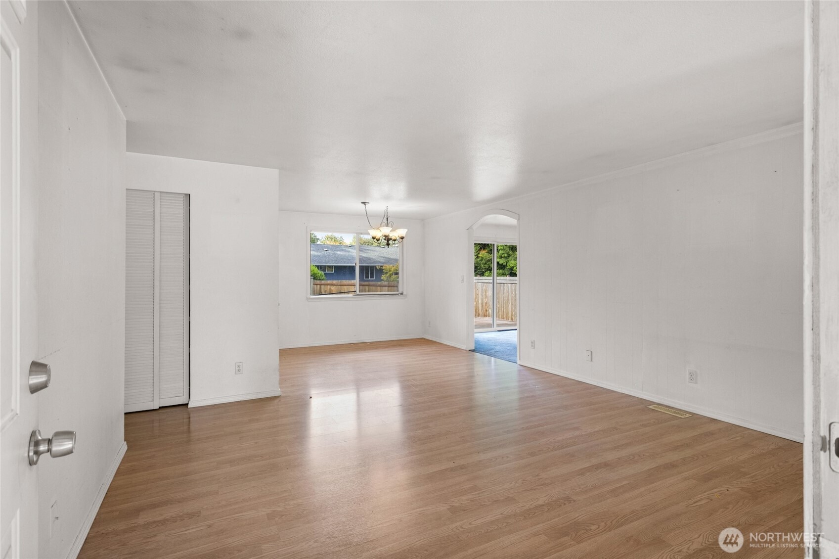 9220 Northeast 191st Street Bothell, WA 98011 - Photo 5 of 38