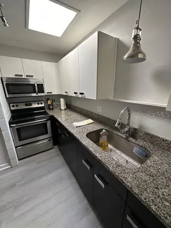 $1,395 | 1802 Lucerne Terrace, Orlando, FL 32806