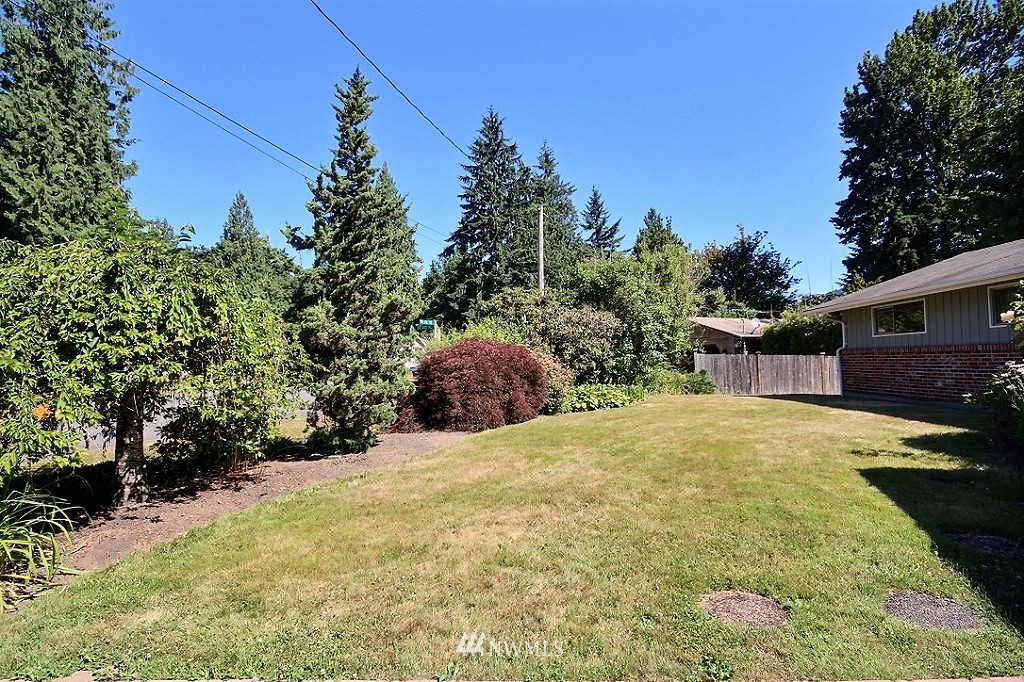 13312 191st Place Southeast Renton, WA 98059 - Photo 2 of 20