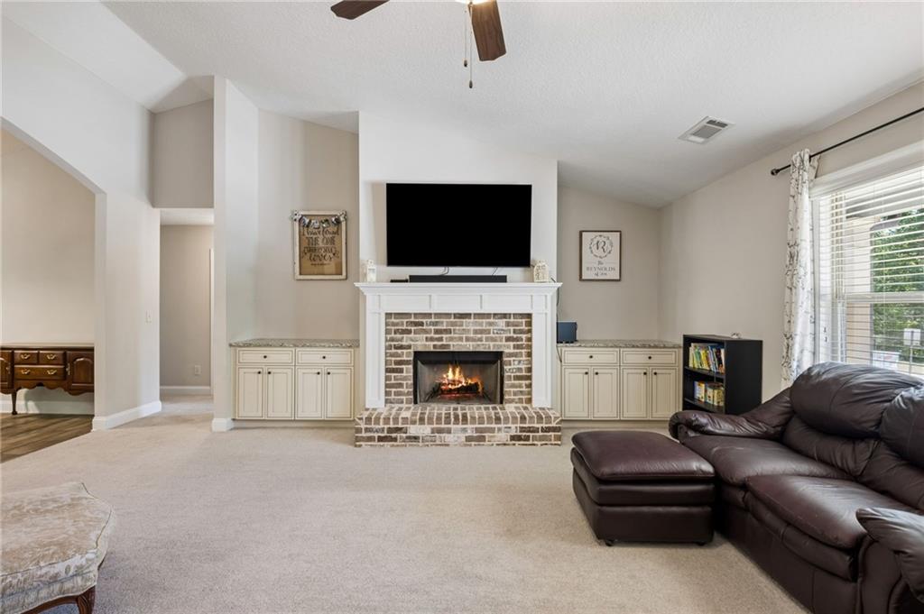 275 Emily Forest Way Pendergrass, GA 30567 - Photo 5 of 45