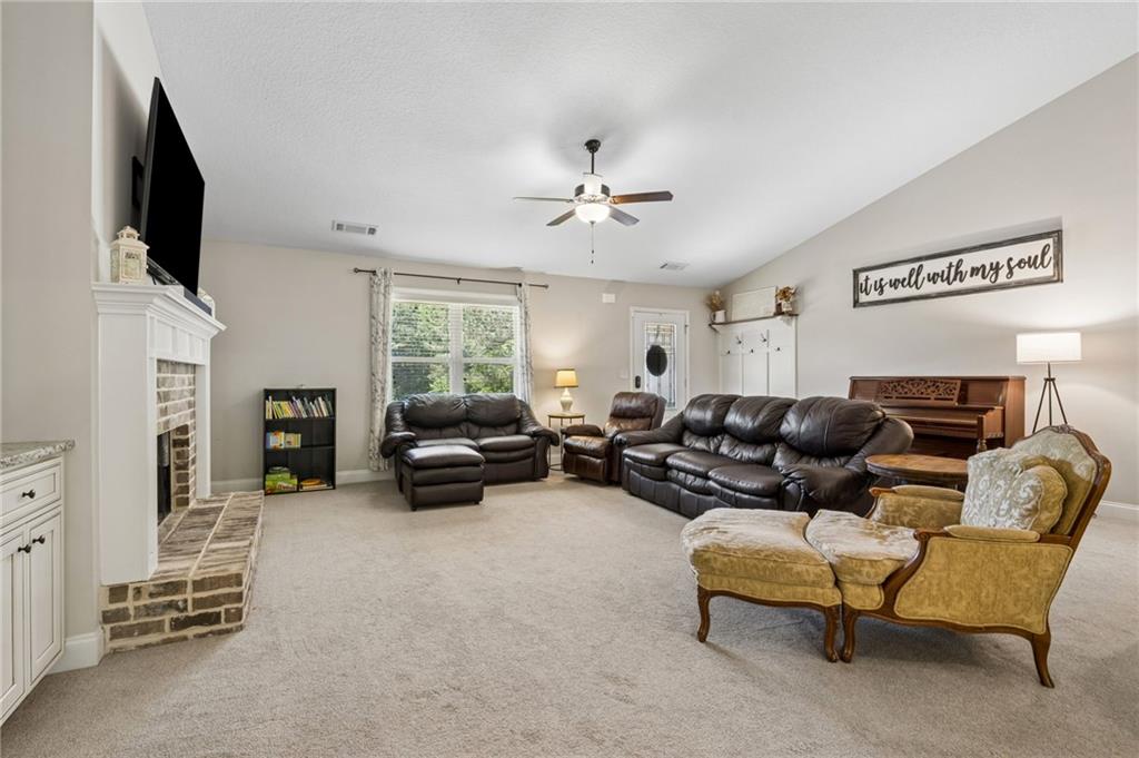 275 Emily Forest Way Pendergrass, GA 30567 - Photo 7 of 45
