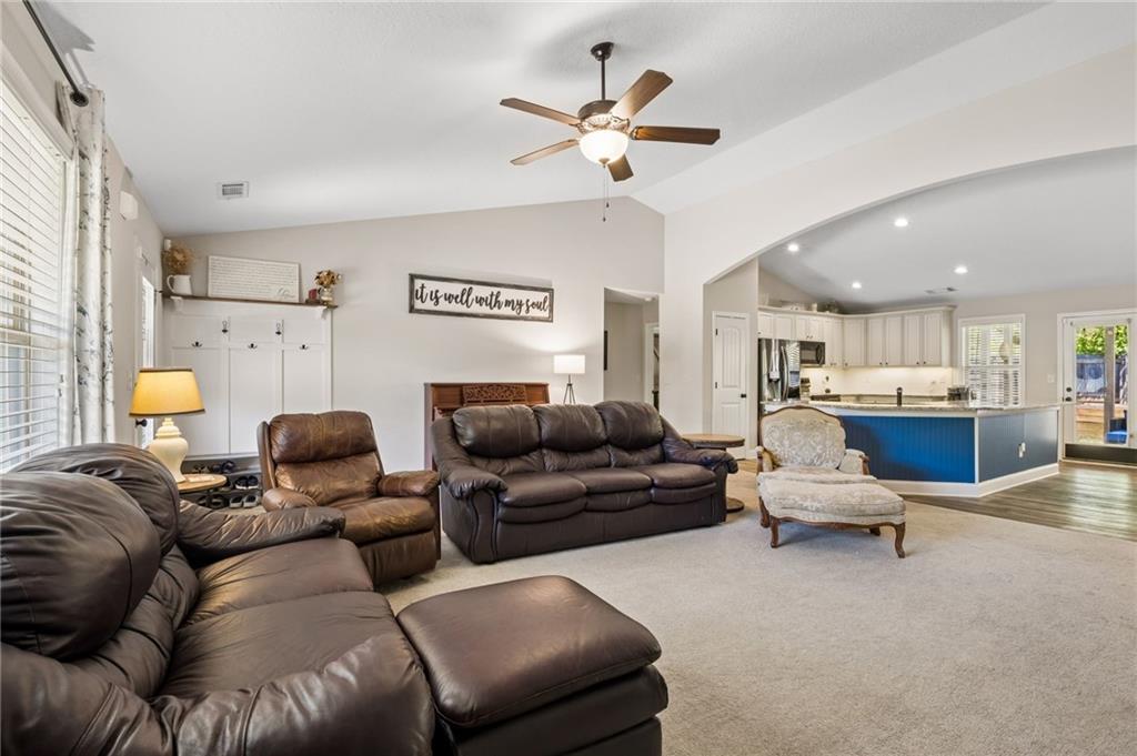 275 Emily Forest Way Pendergrass, GA 30567 - Photo 9 of 45