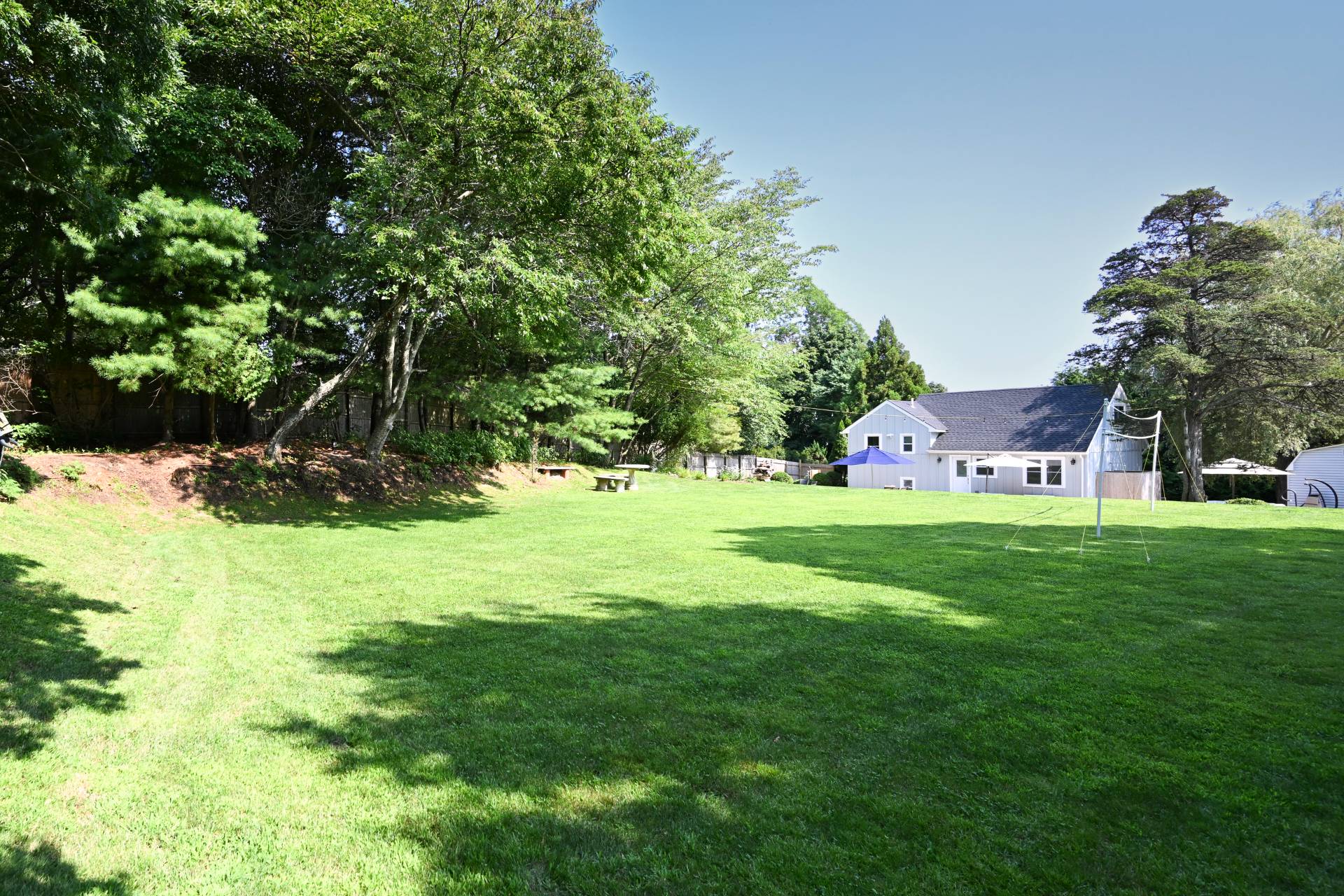 845 County Road Southampton, NY 11968 - Photo 19 of 25 Gallery Image 19