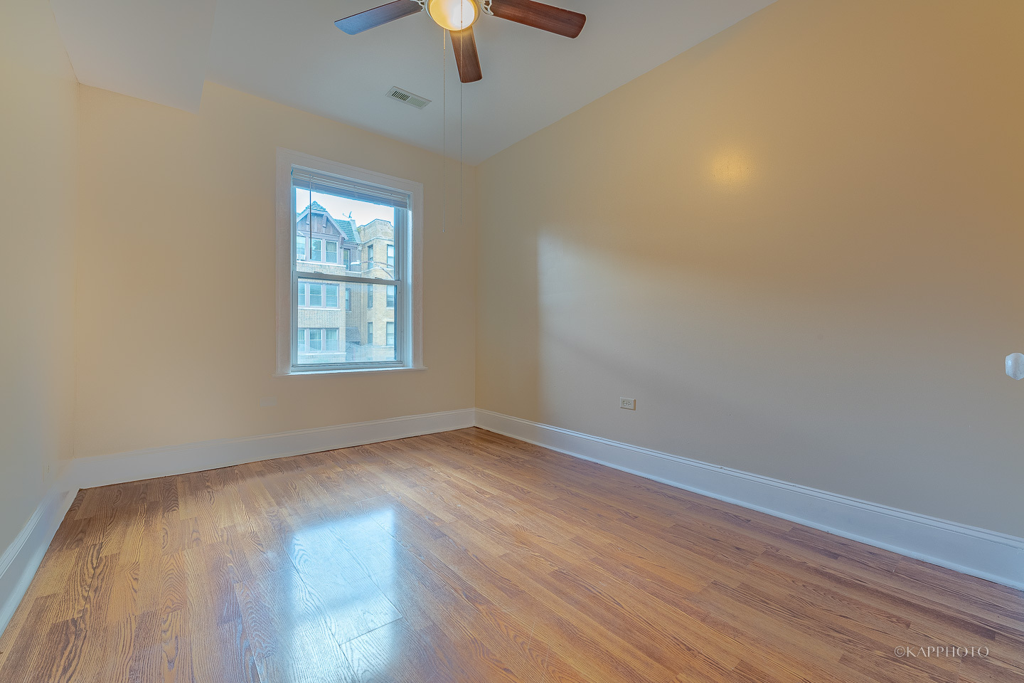 6819 South Ridgeland Avenue, Unit 2 Chicago, IL 60649 - Photo 14 of 18