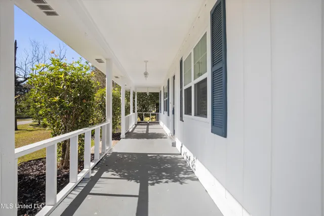 $265,000 | 8814 Malino Way, Diamondhead, MS 39525