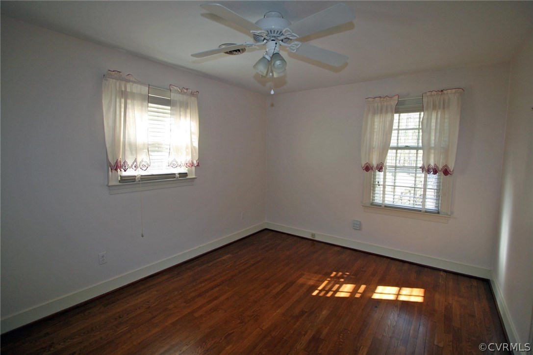 10829 Cherokee Road Midlothian, VA 23113 - Photo 16 of 24 third bedroom