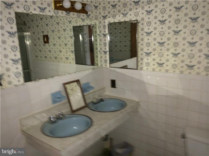 1417 Yellow Springs Road Chester Springs, PA 19425 - Photo 10 of 24 Bathroom