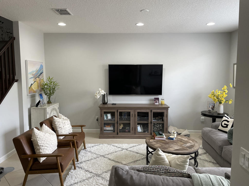 Family Room 3