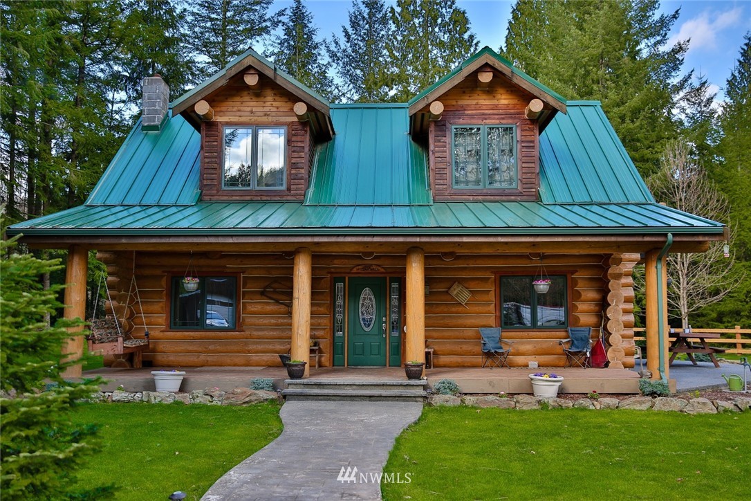 7270 South Pass Road Maple Falls, WA 98266 - Photo 1 of 25