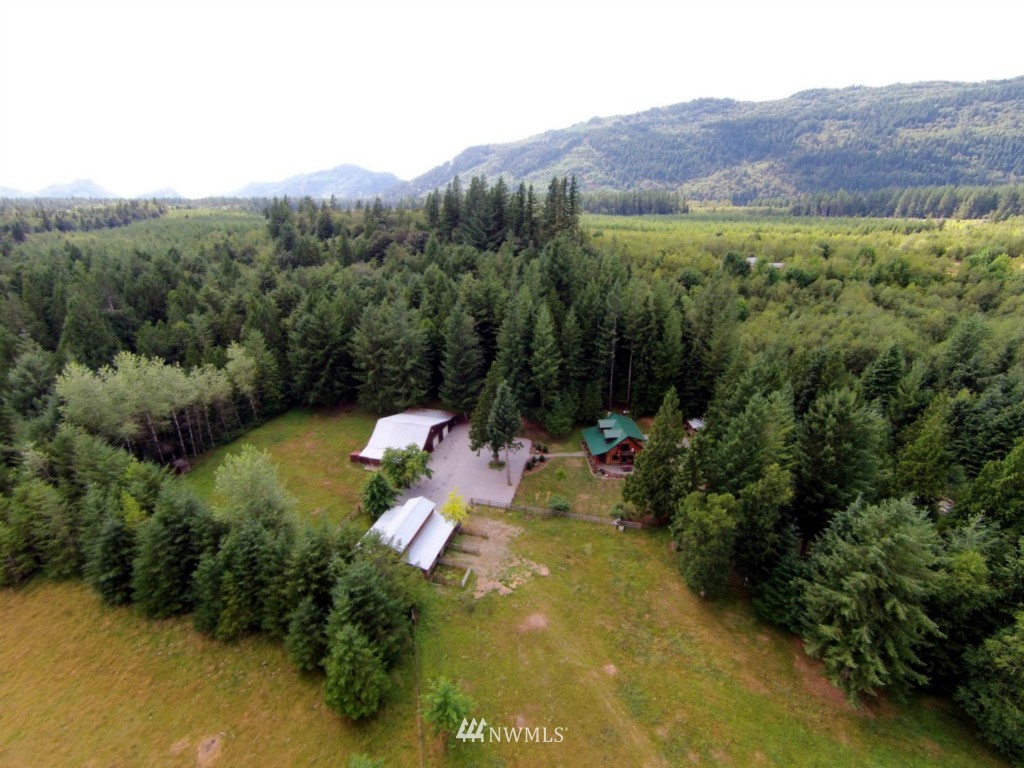7270 South Pass Road Maple Falls, WA 98266 - Photo 23 of 25