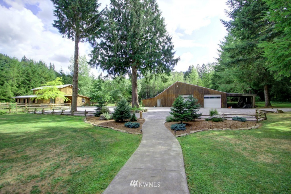7270 South Pass Road Maple Falls, WA 98266 - Photo 9 of 25