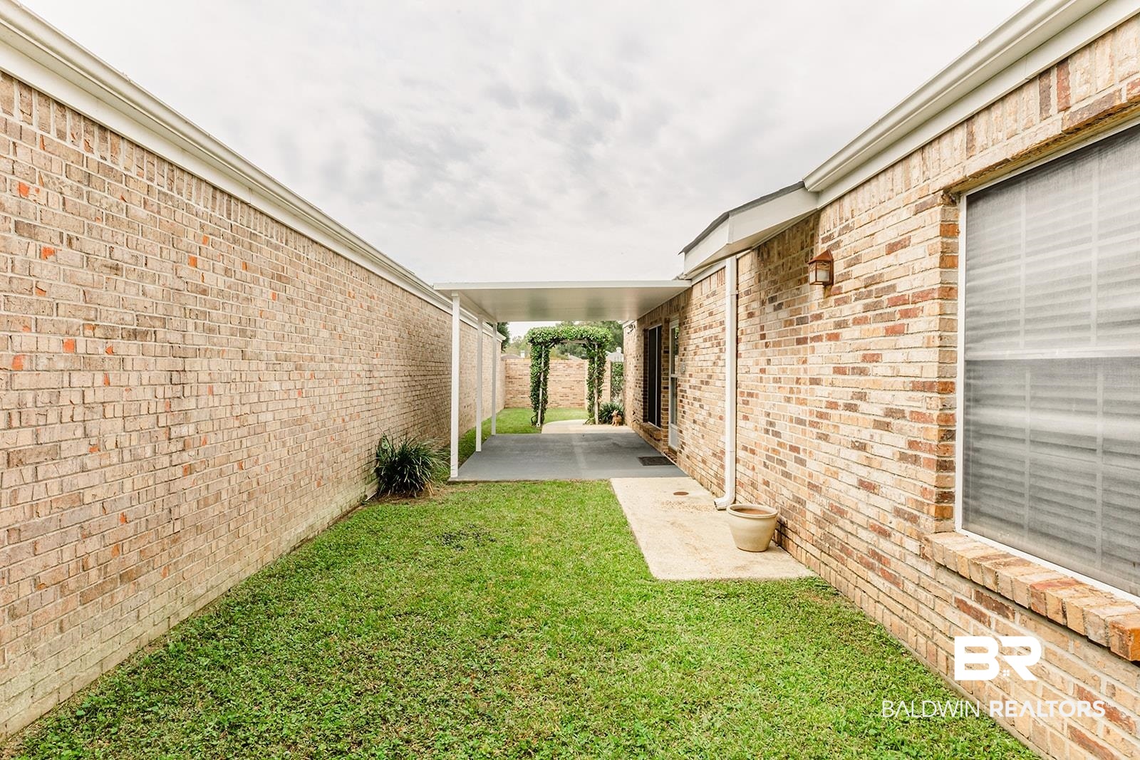 27 Hedgestone Court Mobile, AL 36608 - Photo 11 of 47